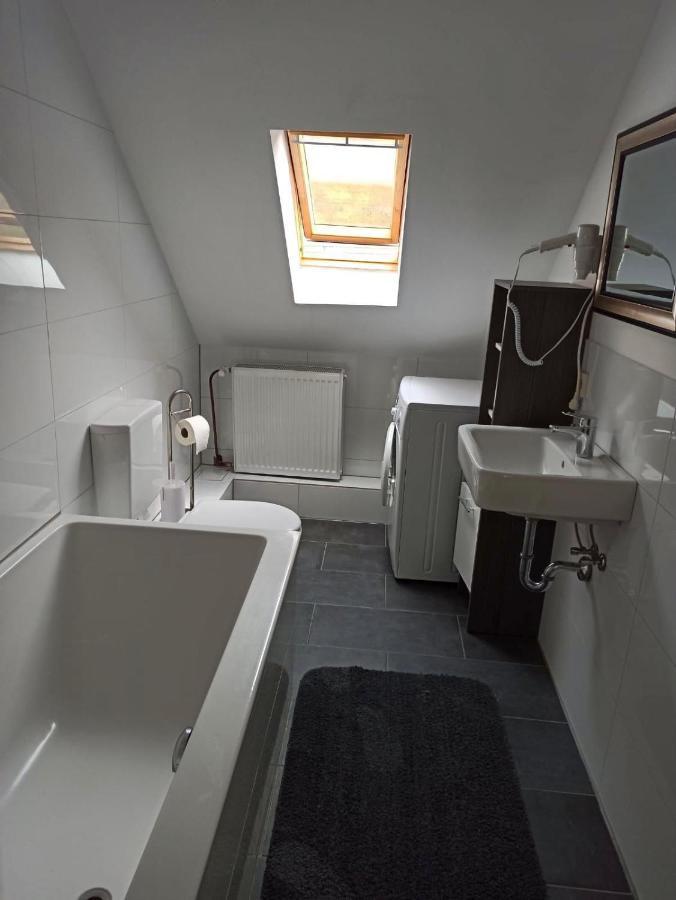 Apartments Zum Stillen Winkel Niederbreitbach Extérieur photo